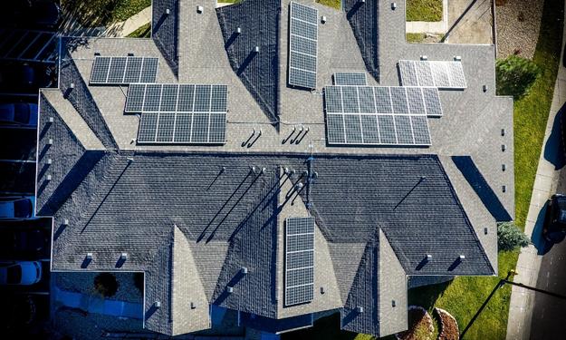 How to choose best Solar Panels for home